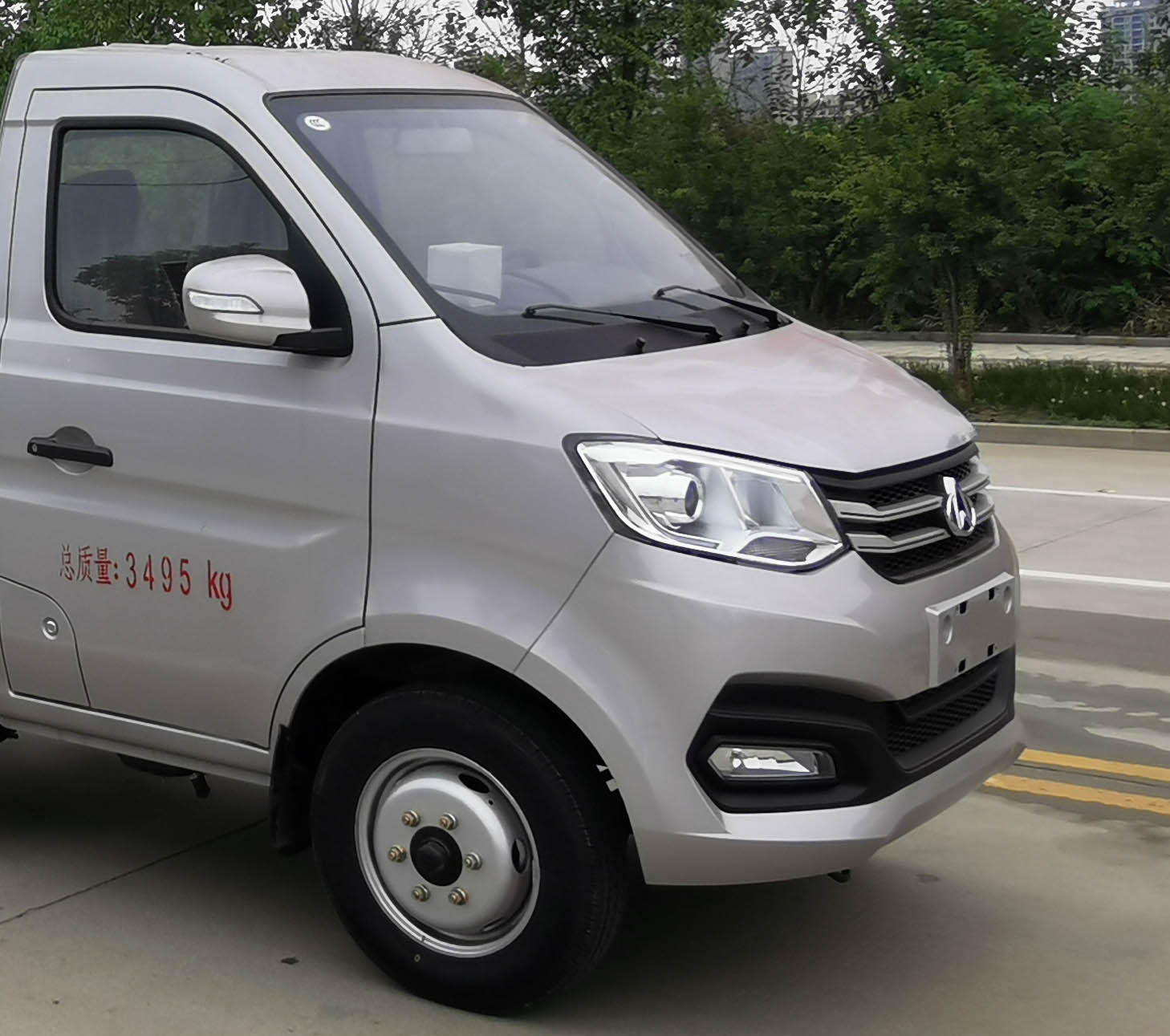 楚勝牌CSC5036TYHSC6型路面養(yǎng)護車